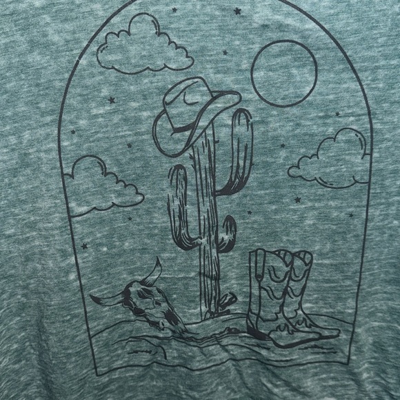 Goodie Two Sleeves -Womens Washed Green Cactus Short Sleeve Cropped Tee size S - Picture 6 of 7